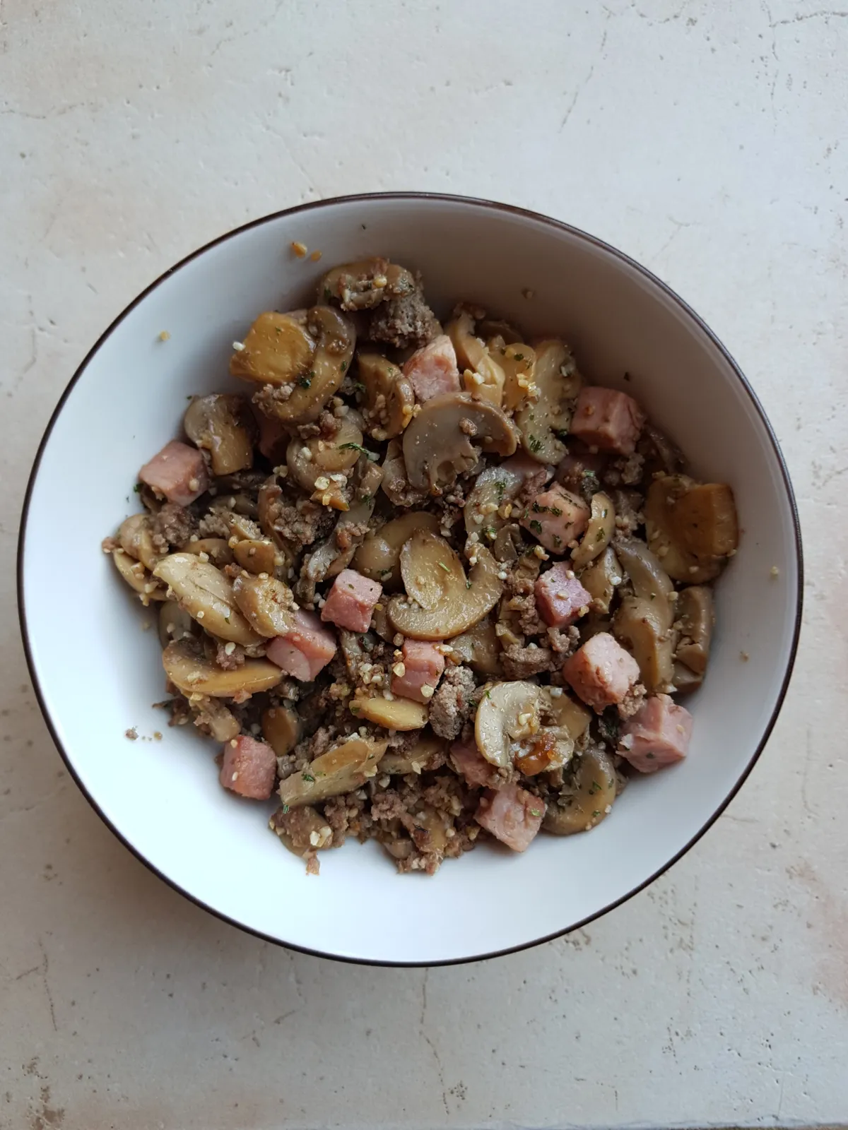 Midi Champignon cube jambon steak