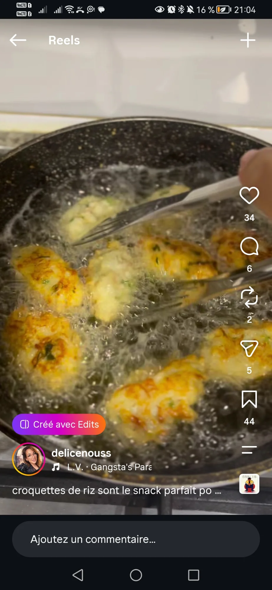 Croquettes de riz au fromage et sauce au yaourt