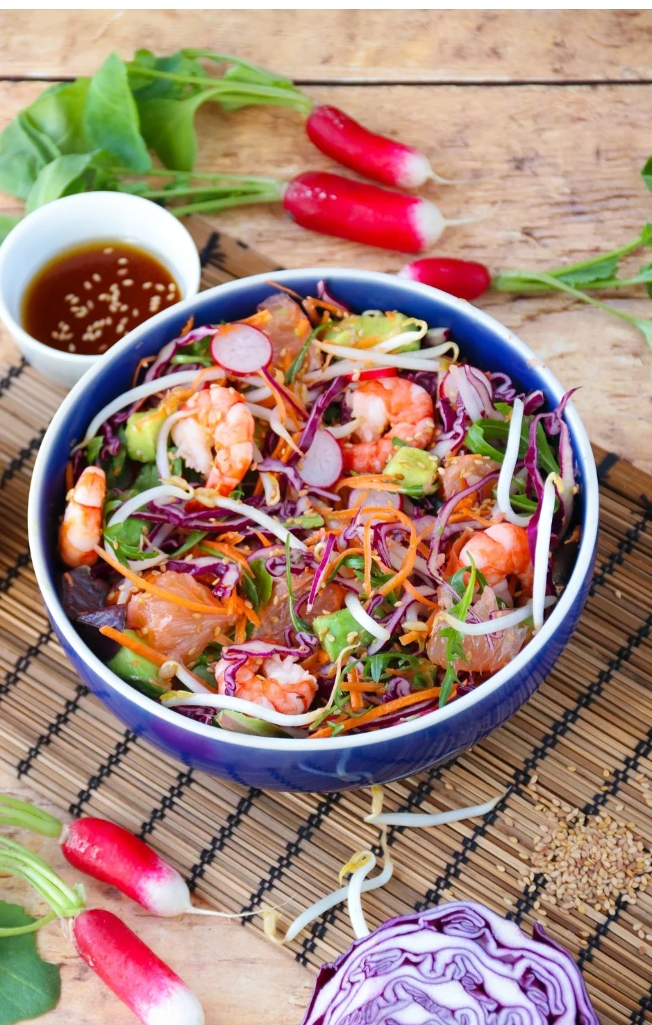 Salade de crevettes, avocat et pamplemousse