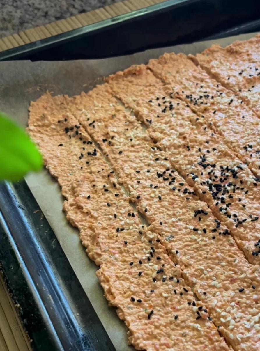 Crackers aux tomates et aux flocons d’avoine