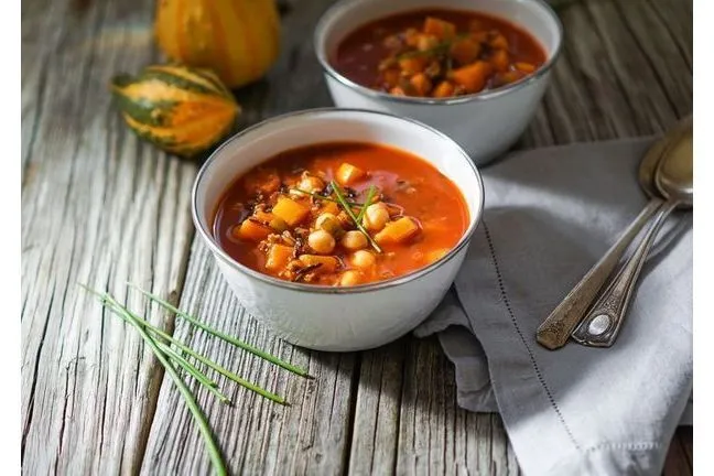 Le pot au feu aux pois chiches, potiron et safran