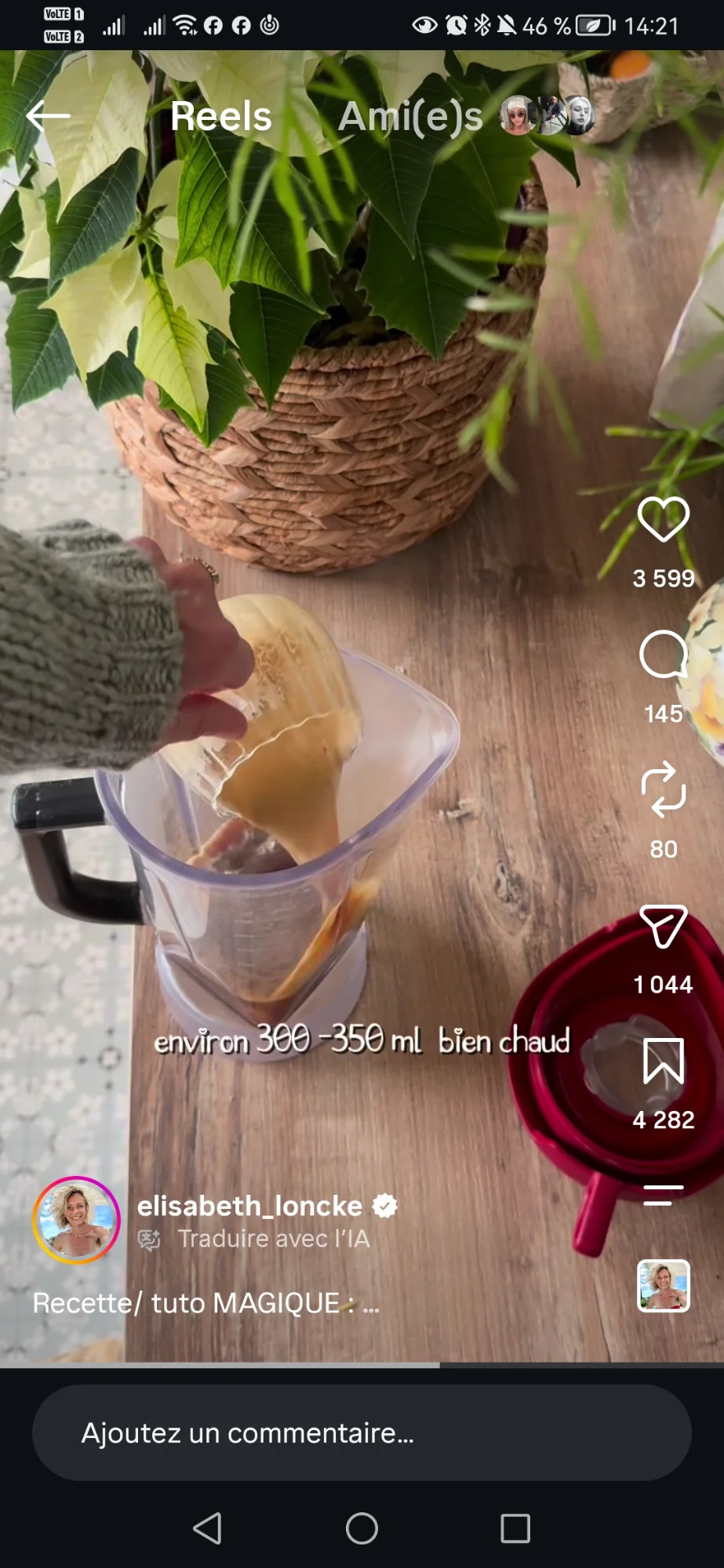 Mousse au chocolat, café et dattes au blender