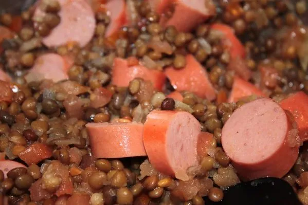 Midi Lentilles saucisses