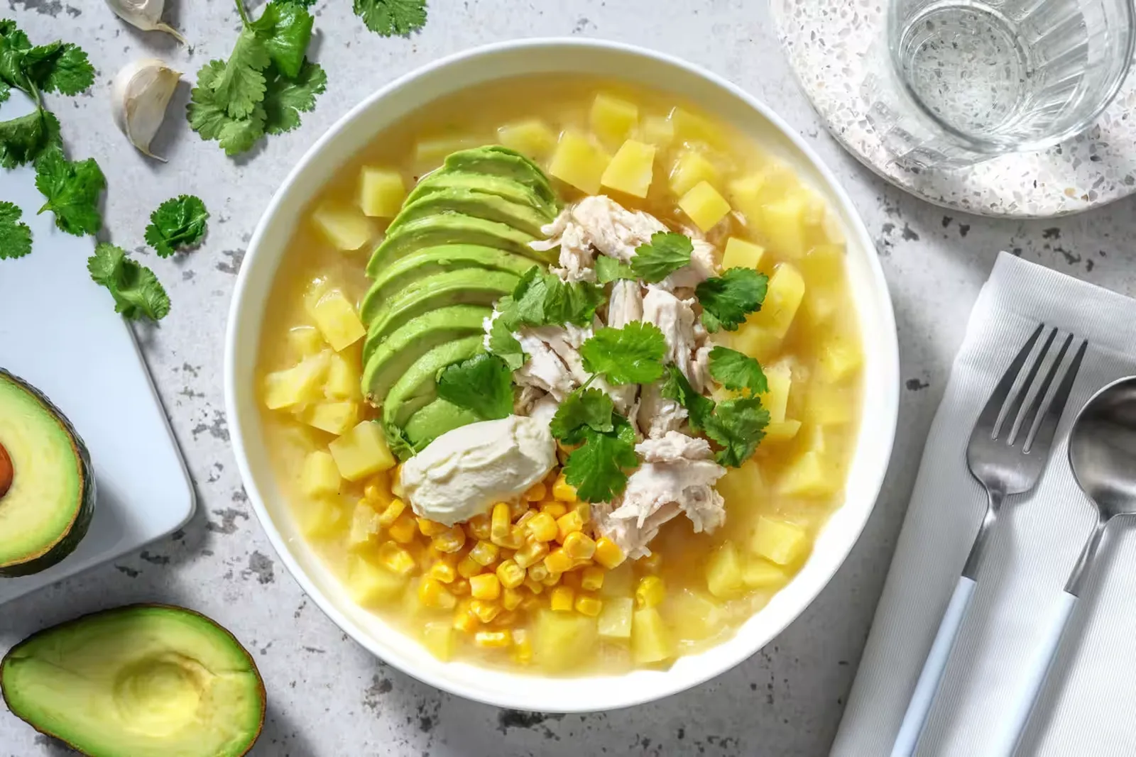 Soupe mais poulet avocat